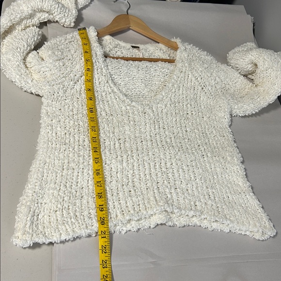 Free People Ivory Sand Dune Bell Sleeve Sweater - Picture 10 of 16